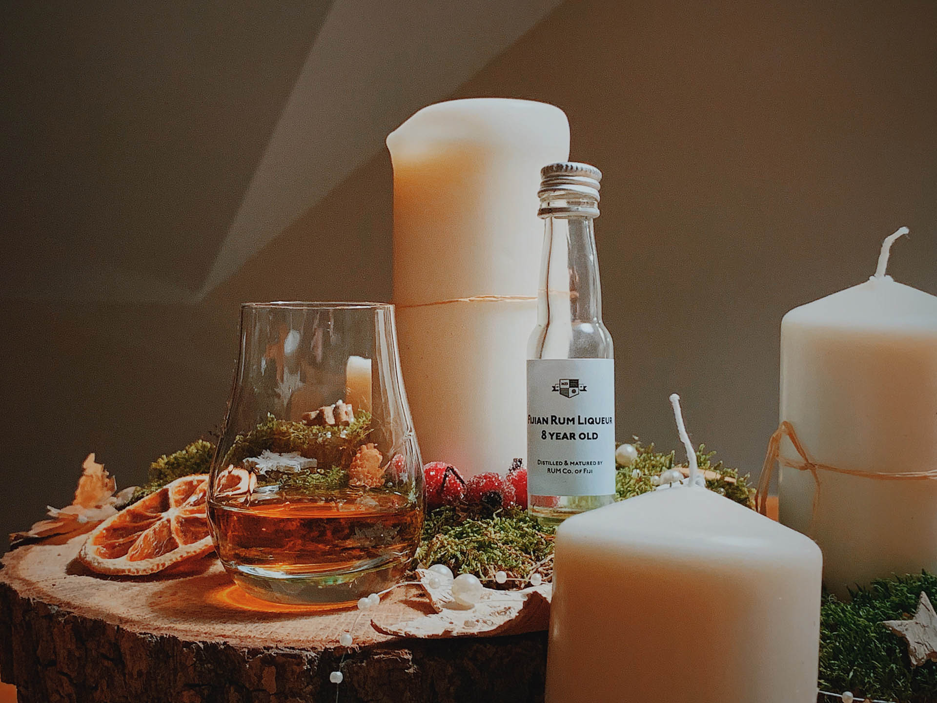 Rumový kalendář 2018 – č. 12 – Rum Fiji 8 YO Signature